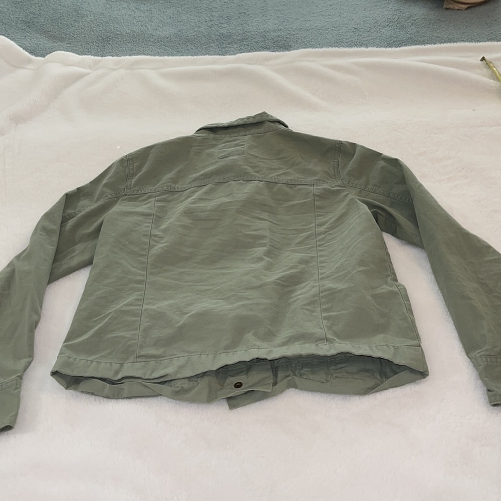 GAP Women’s Khaki Green Short Utility Douglas Fir Denim Jacket Size Small - Picture 5 of 12